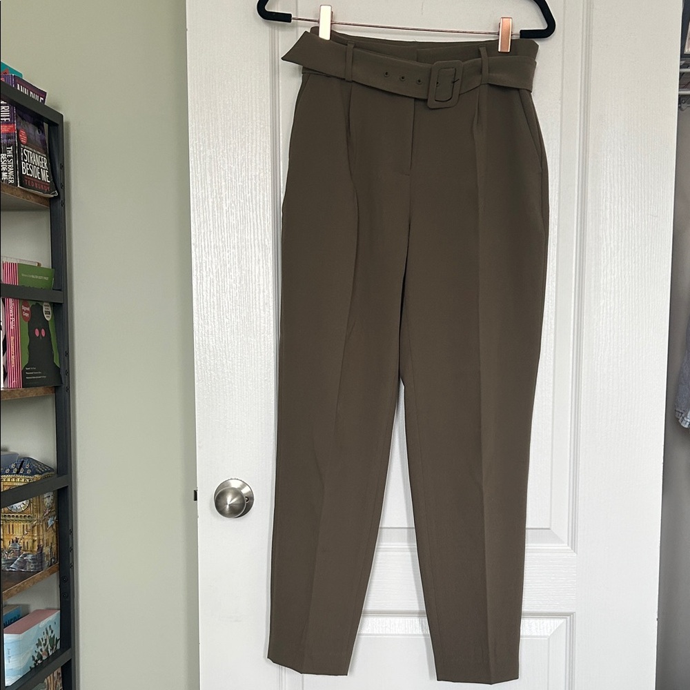 High-Waisted Brown Trousers with Belt